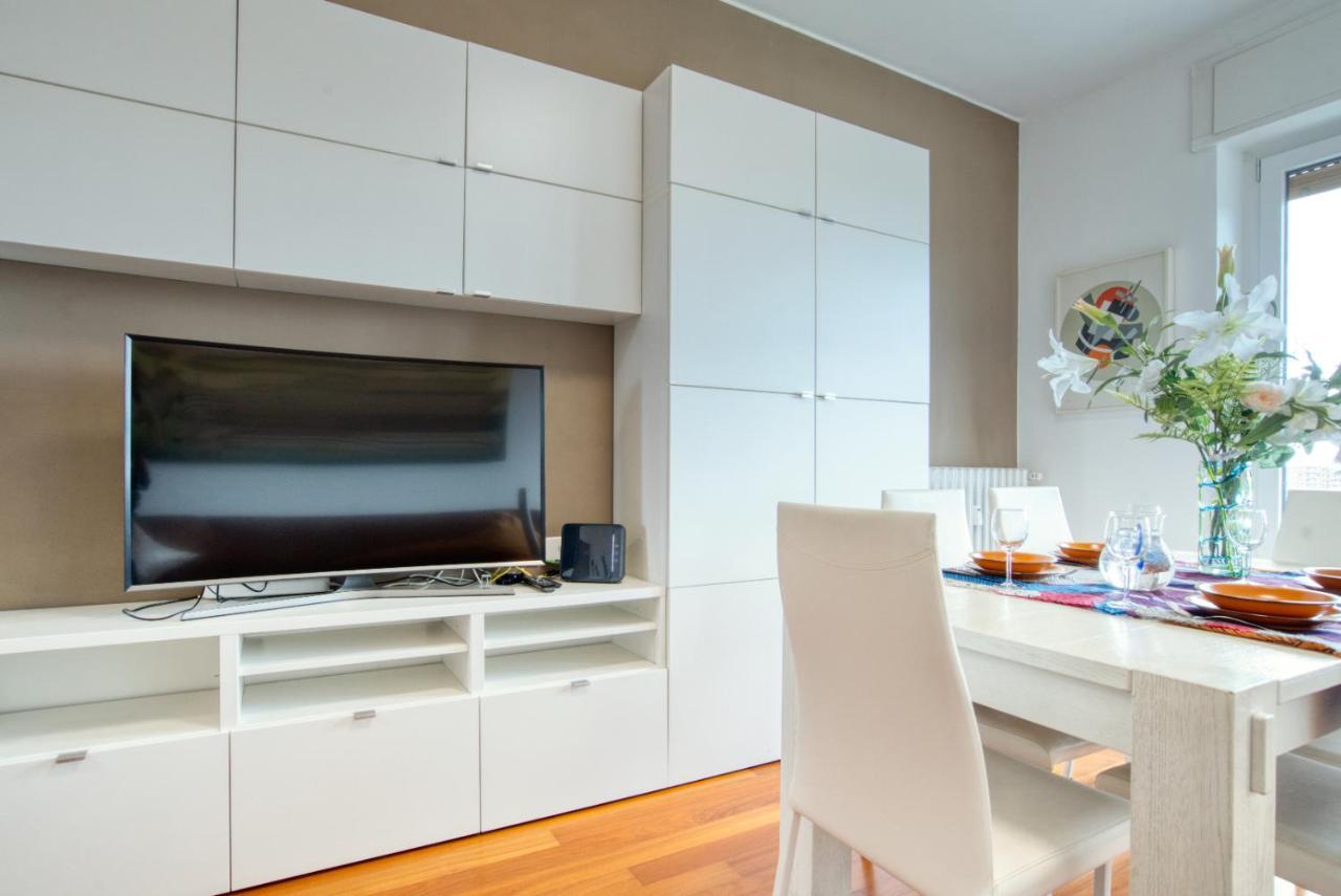 Caseospitali - Casa Park View, Ampio Trilocale Per Famiglie Sul Parco Милан Экстерьер фото